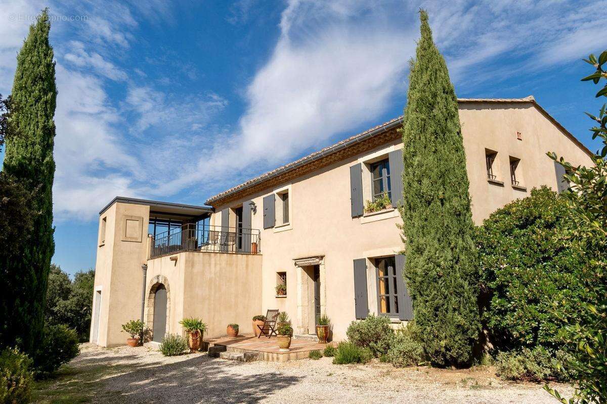 Maison à UZES