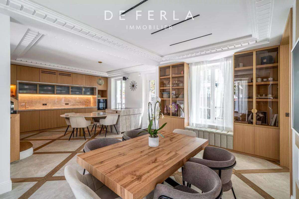 Maison à SAINT-MANDE