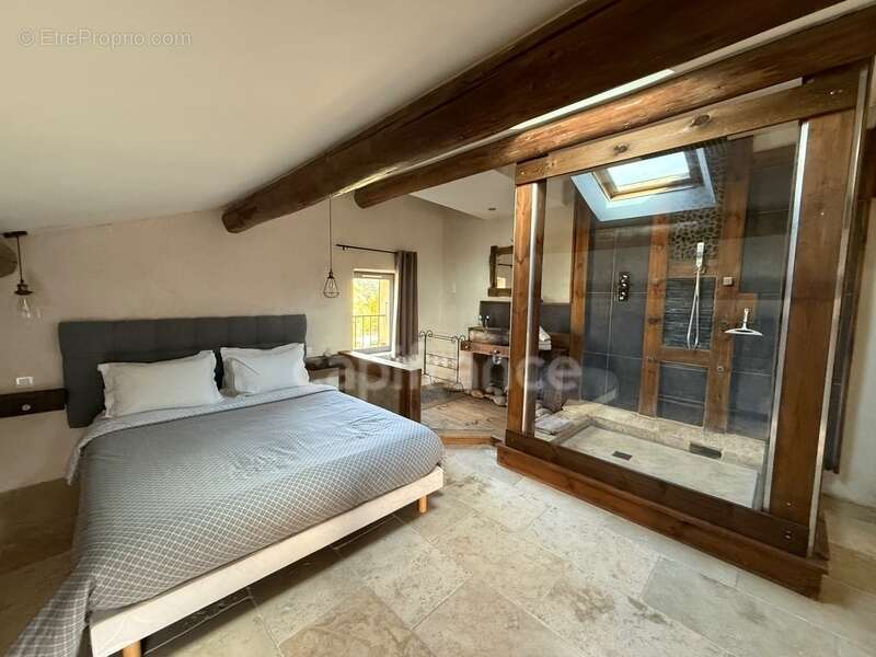 Appartement à PUYVERT