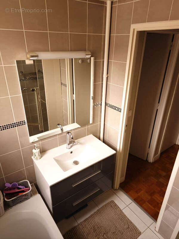 Appartement à VILLEMOMBLE