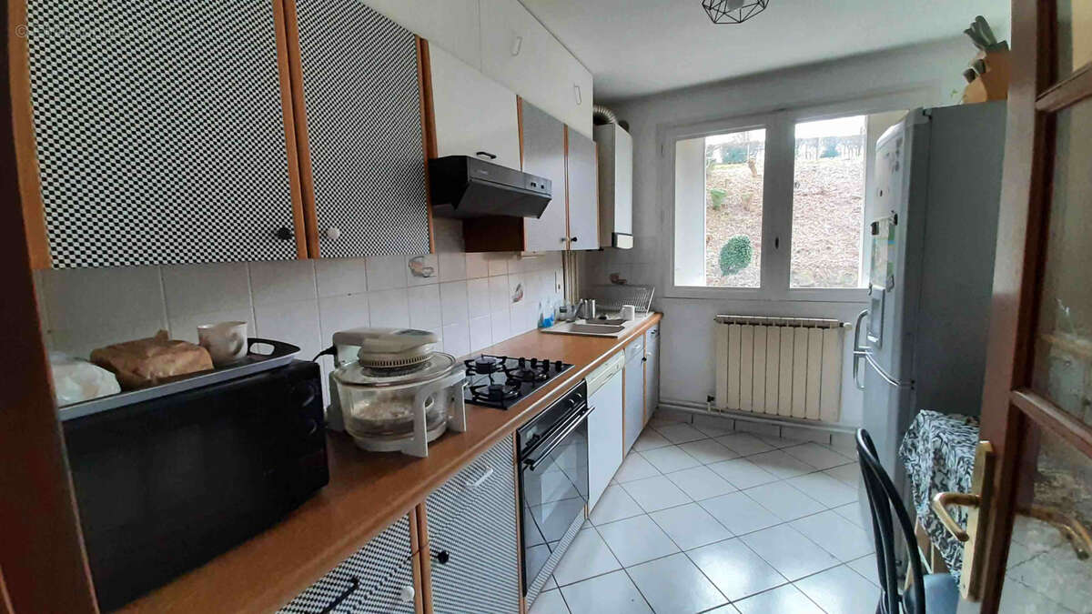 Appartement à SAINT-ETIENNE