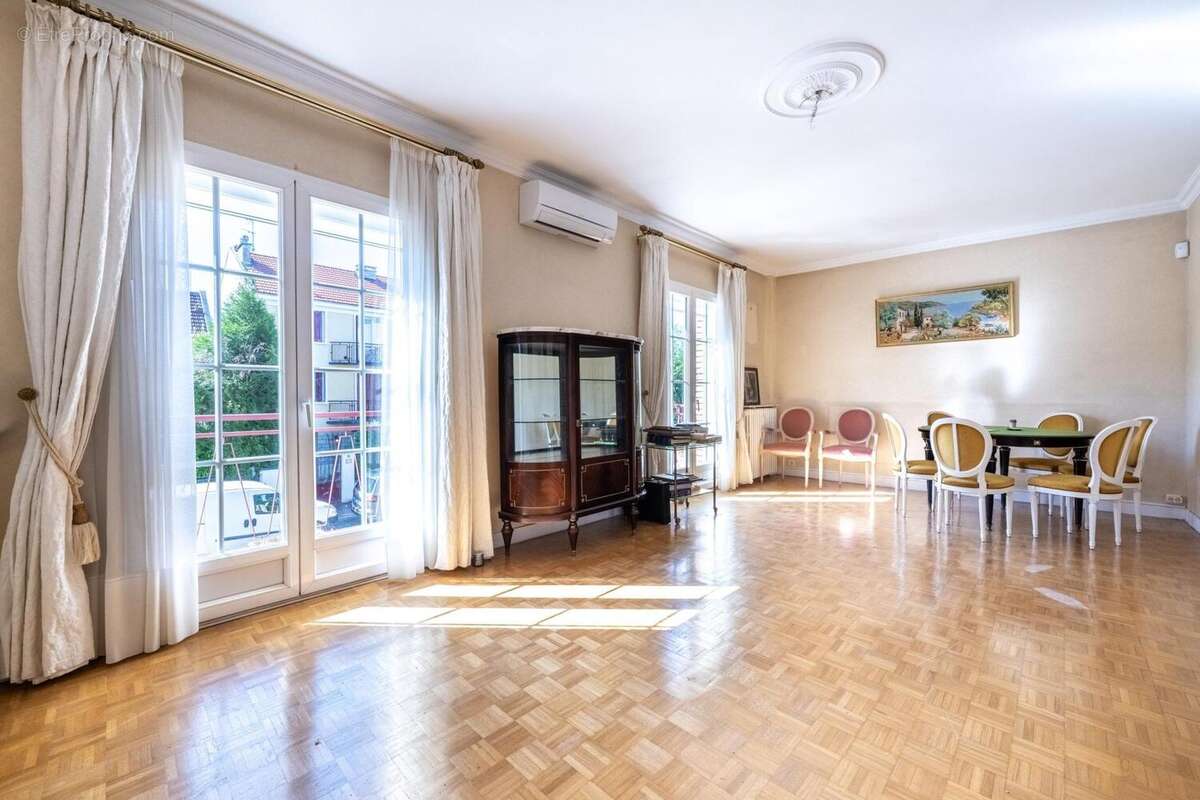 Photo 9 - Maison à ISSY-LES-MOULINEAUX