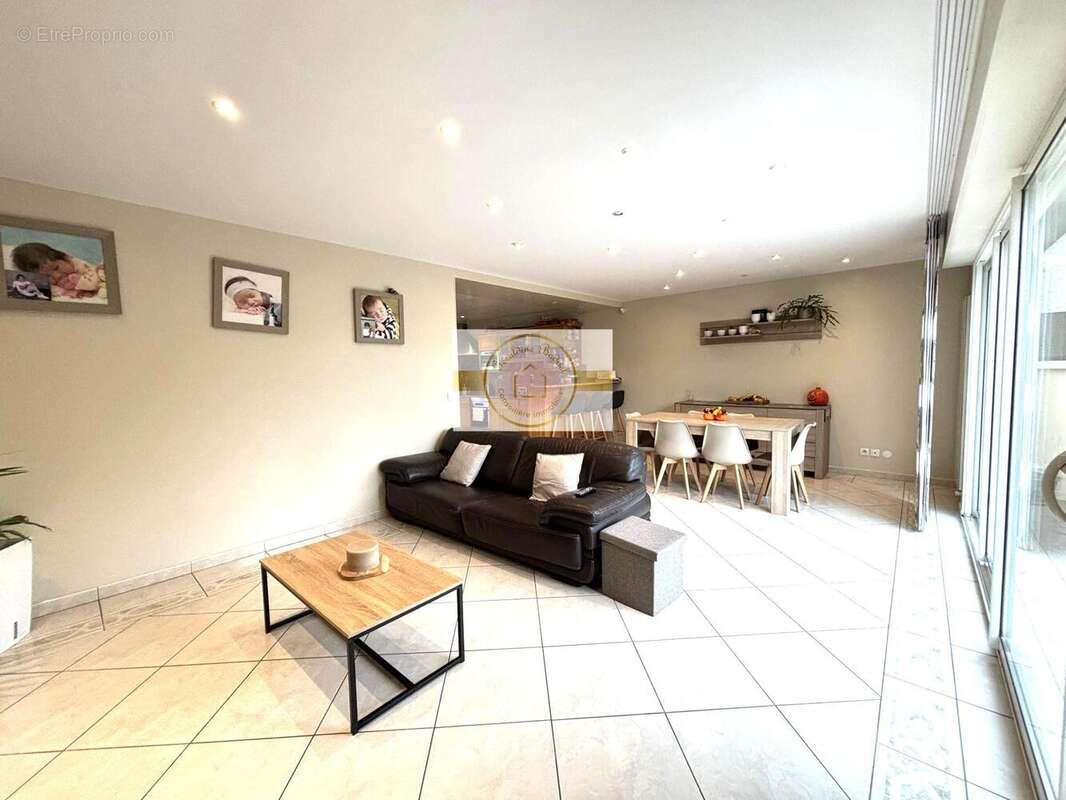 Maison à LAGNY-SUR-MARNE