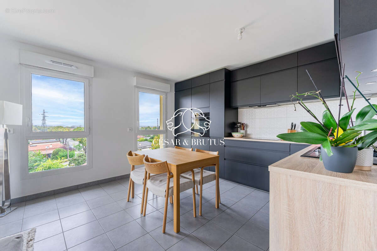 Appartement à VENISSIEUX