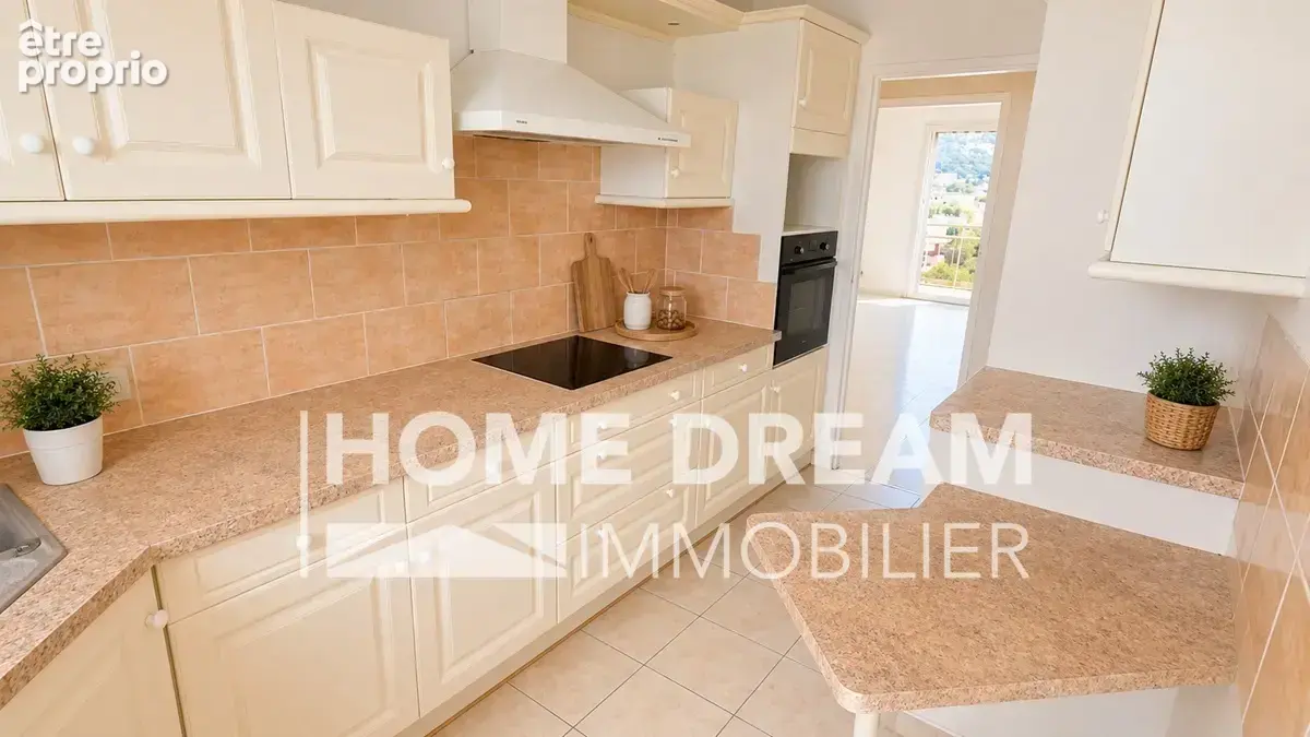 Appartement 3 pièces 73 m² à vendre à Toulon (83000) - photo 2