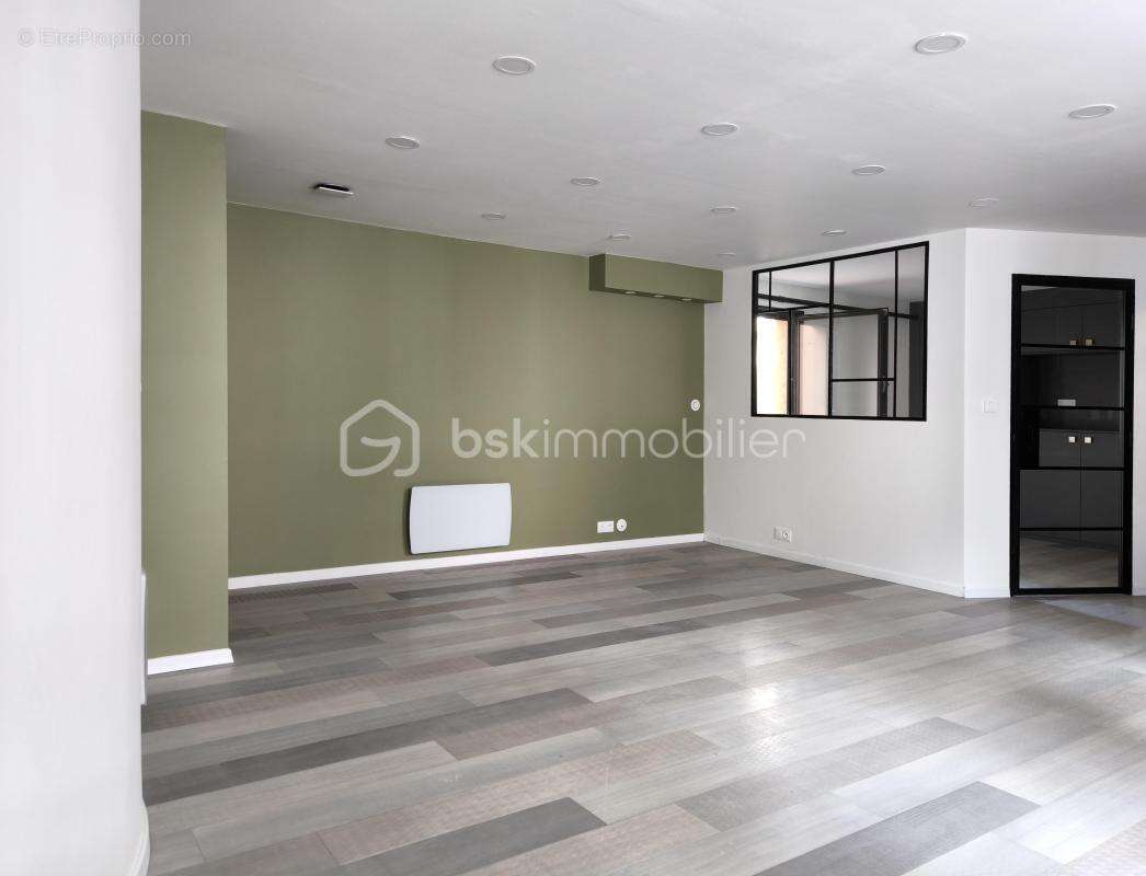 Appartement T2 - 47m2 - Hypercentre - photo 2
