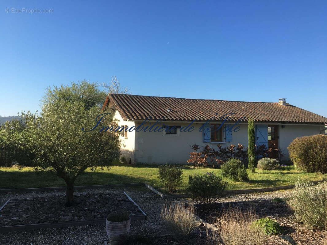 Domaine de caractere avec gites - photo 16