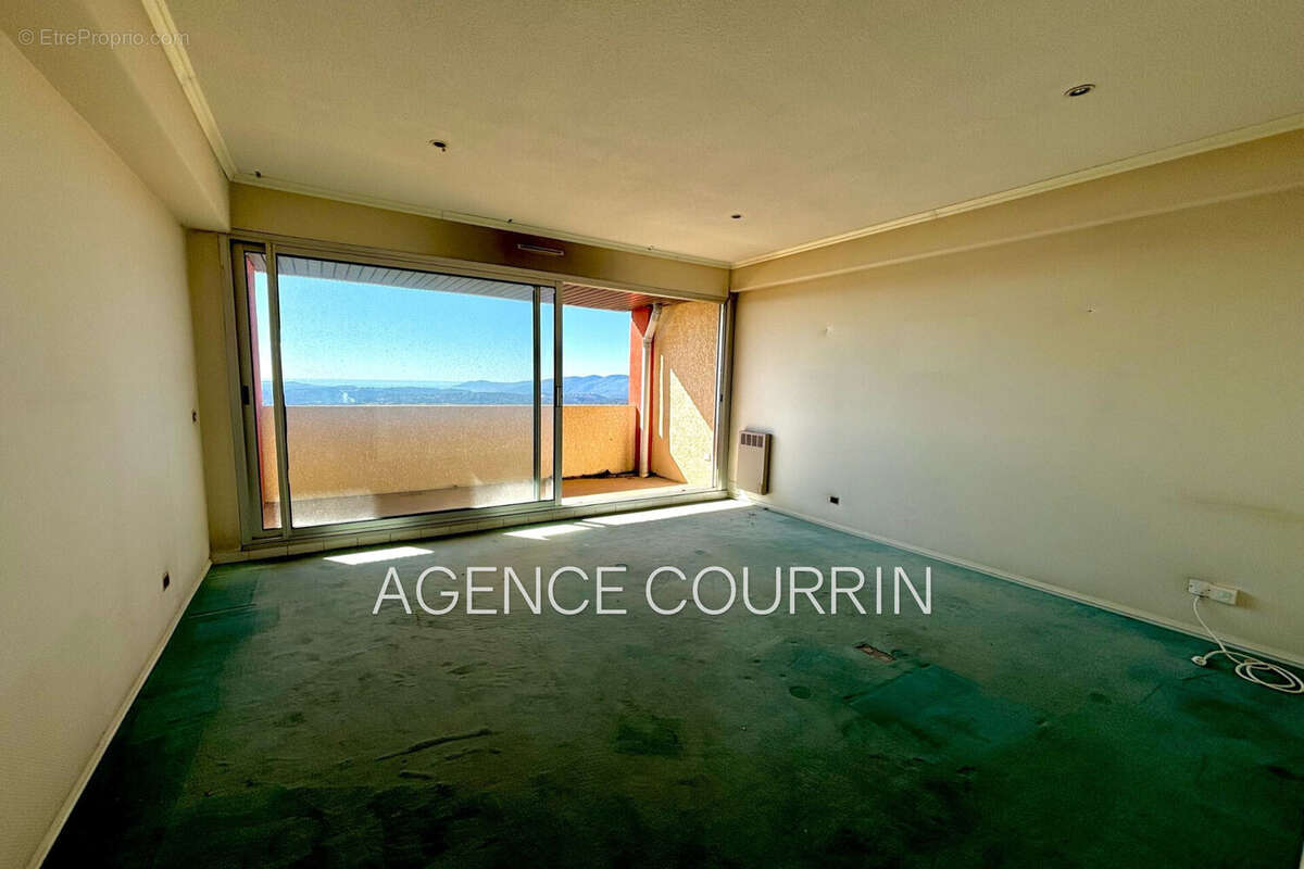 Appartement à GRASSE