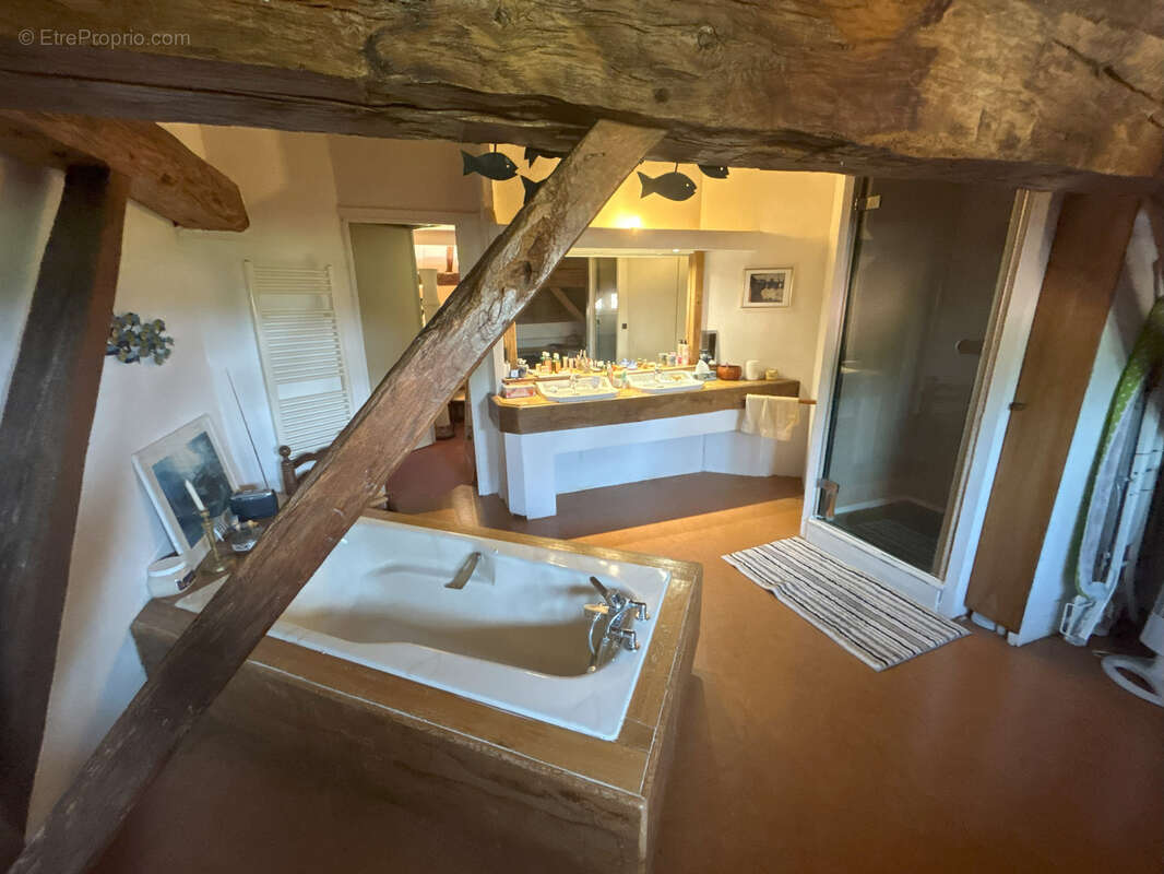 Maison à MAZEROLLES