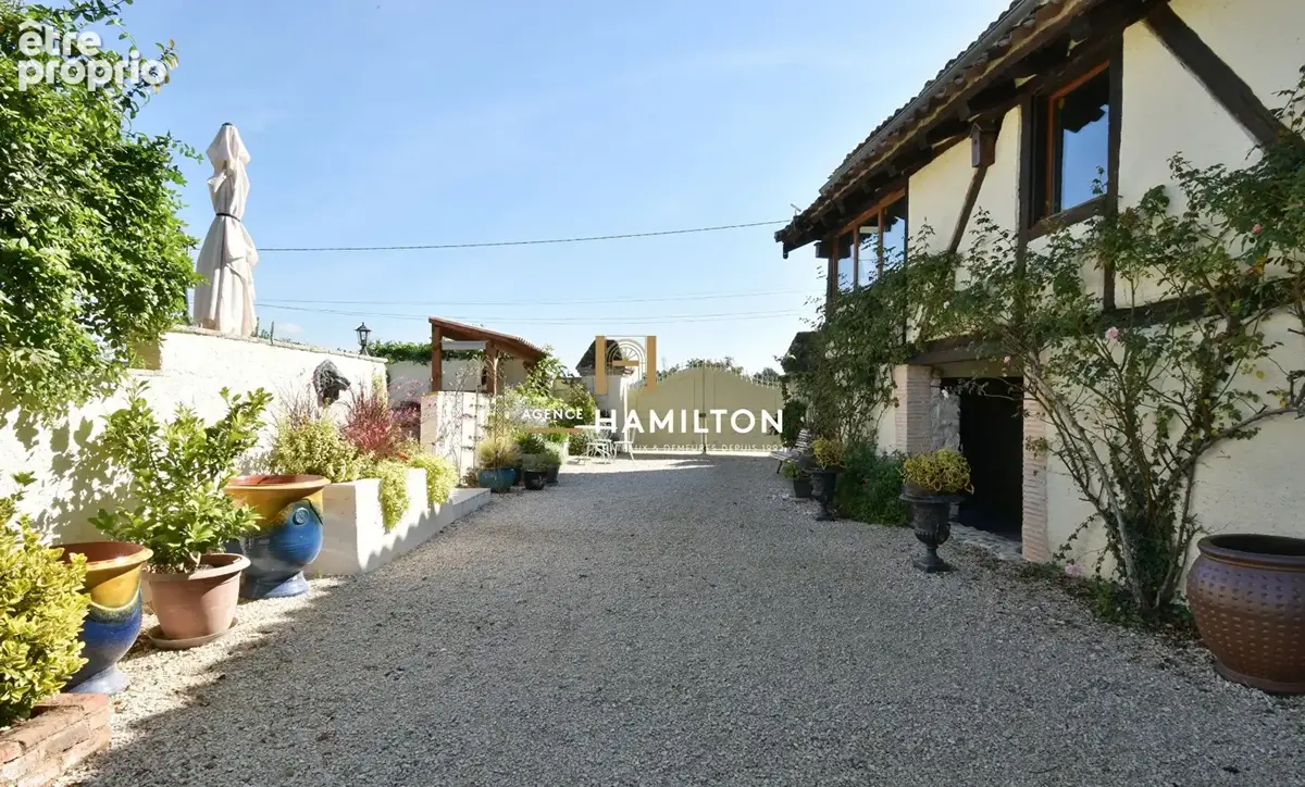 Superbe longere avec piscine et garage au pieds de cordes - photo 15