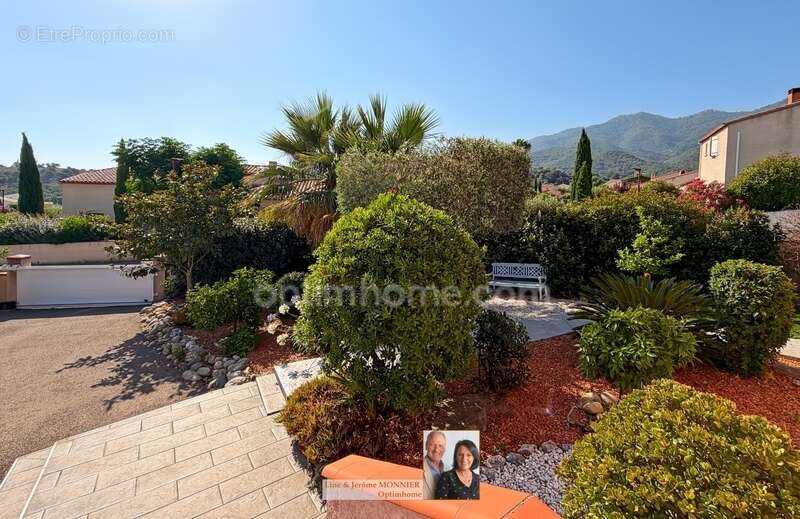 EXCLUSIVITE Montesquieu des Albères Villa récente de 4 faces de plain-pied avec piscine chauffée et Vue sur les Albères - photo 2
