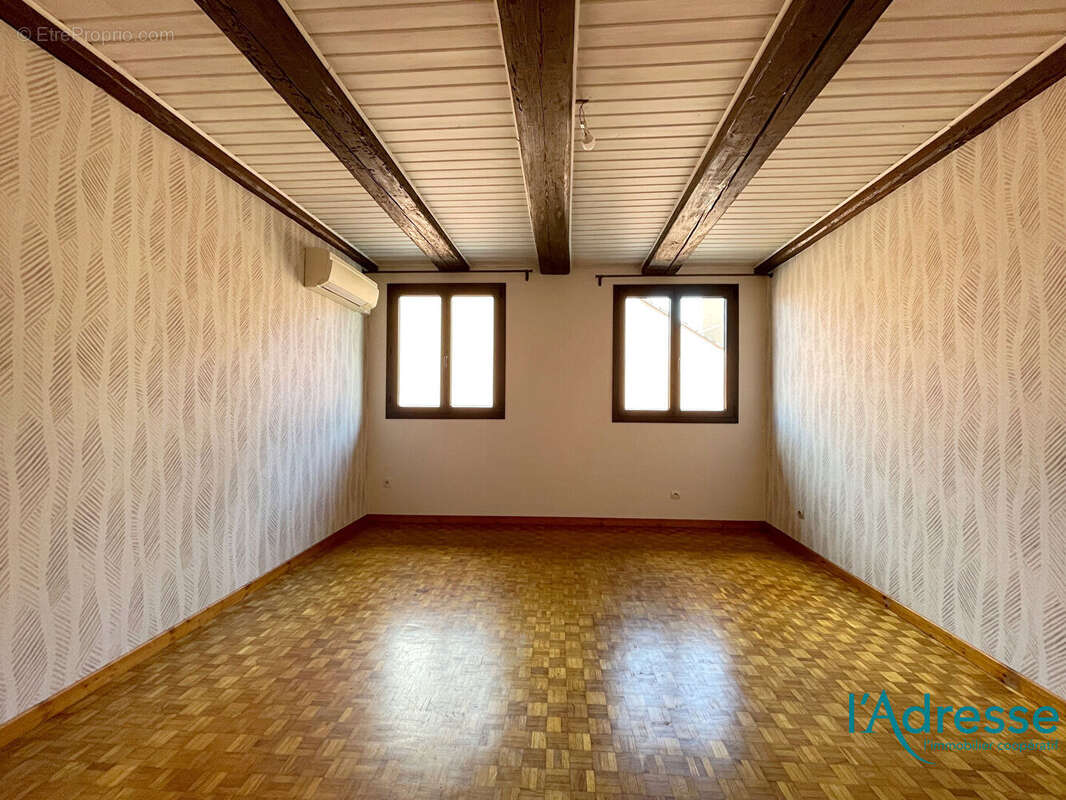 Maison à SAINTE-CROIX-EN-PLAINE