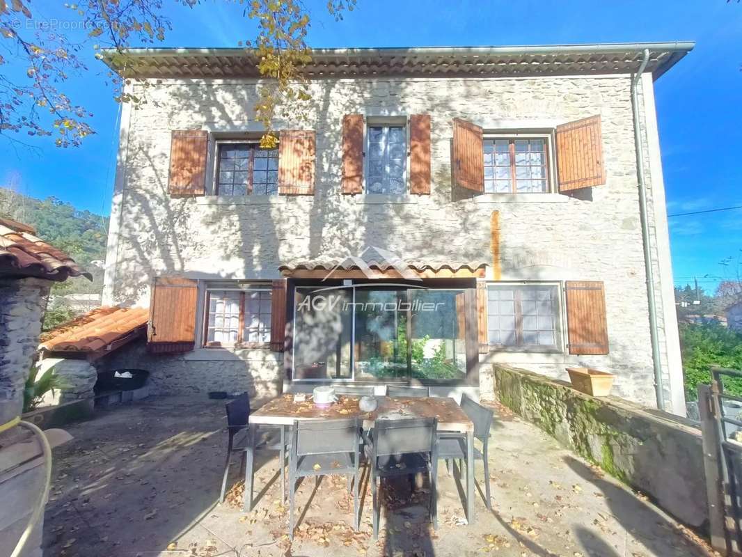 Maison à SAINT-AMBROIX