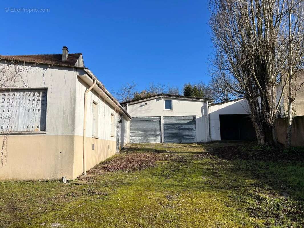 Commerce à CHAMPIGNY-SUR-MARNE