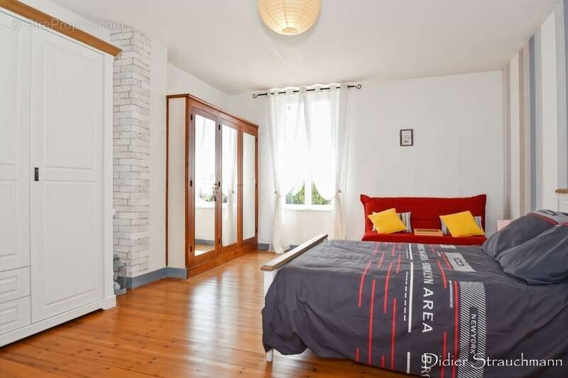 Maison à vendre 7 pièces AIGREFEUILLE D'AUNIS (17) - photo 12