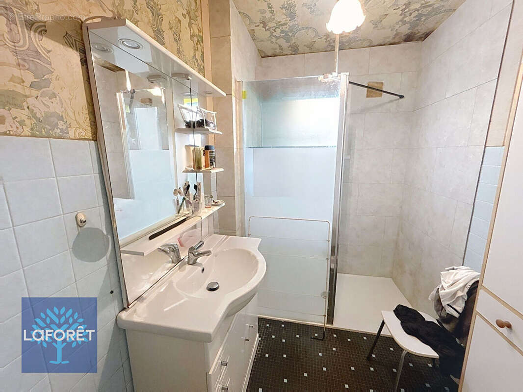 Maison à CHASNE-SUR-ILLET