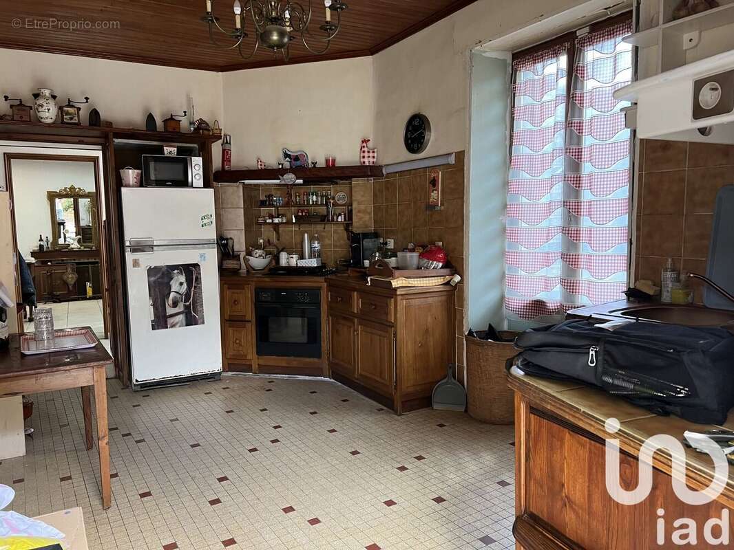 Photo 5 - Maison à COURCOME