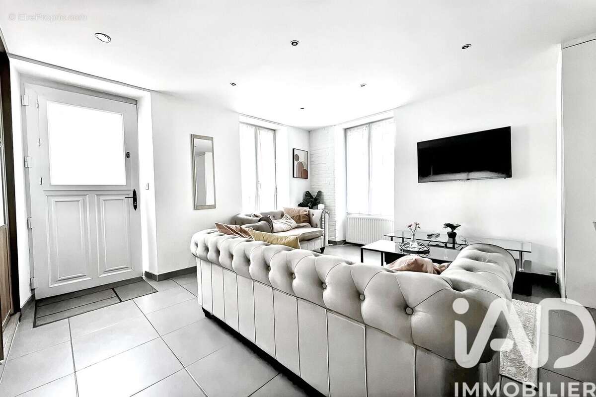 Photo 3 - Maison à BUSSY-SAINT-GEORGES