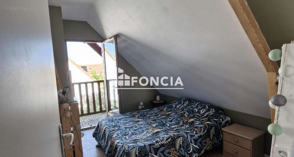 Maison à JOUE-L&#039;ABBE