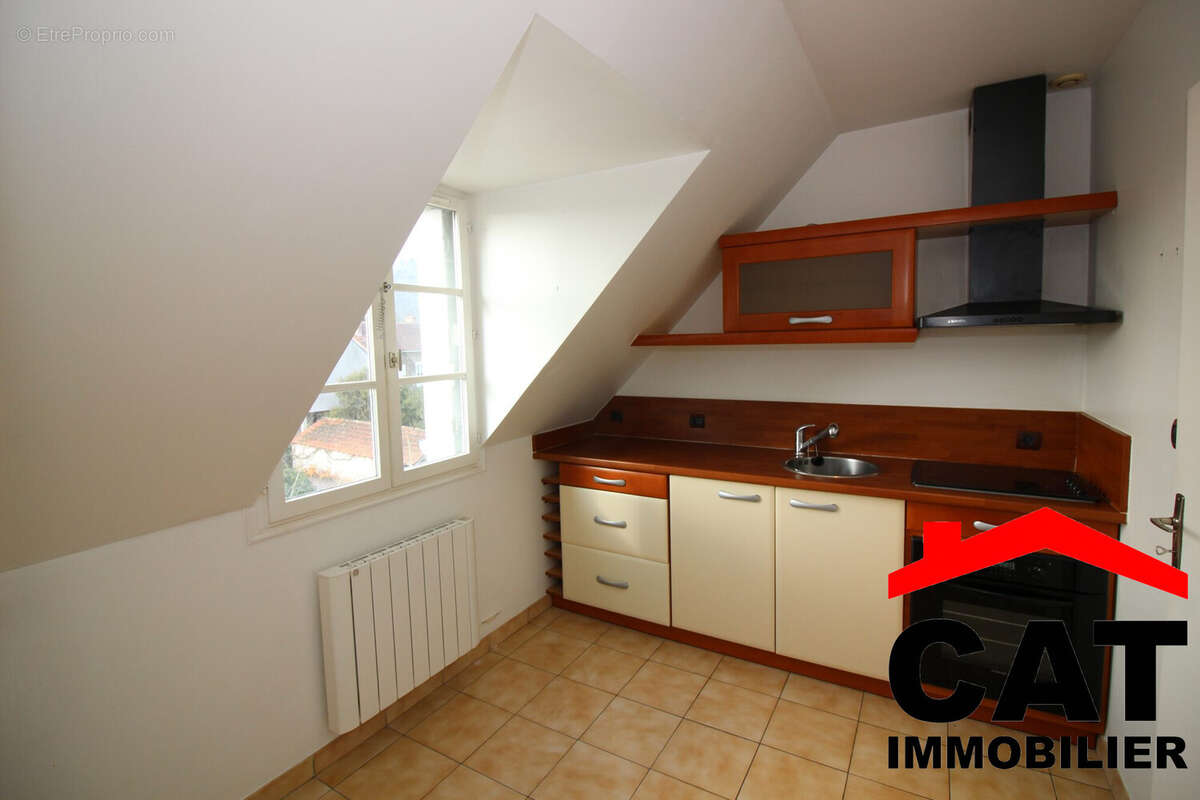 Appartement à THOMERY