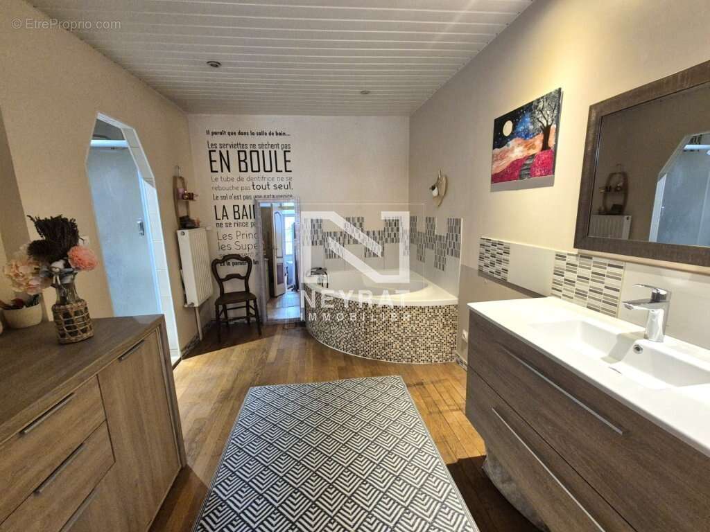 Maison à CHAGNY