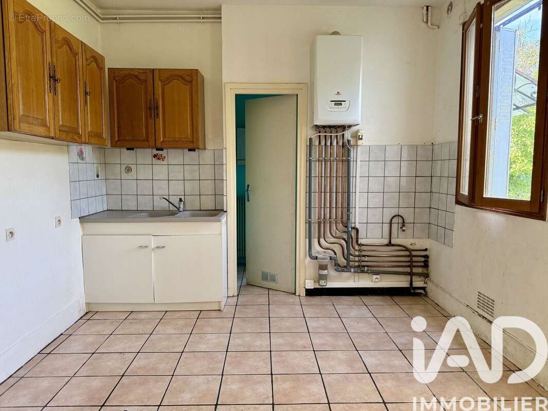Photo 5 - Maison à SAINT-AMAND-MONTROND