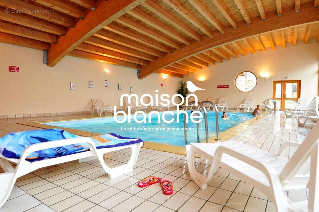 Appartement à SAINT-FRANCOIS-LONGCHAMP