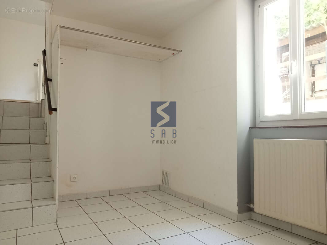 Appartement à LA VOULTE-SUR-RHONE