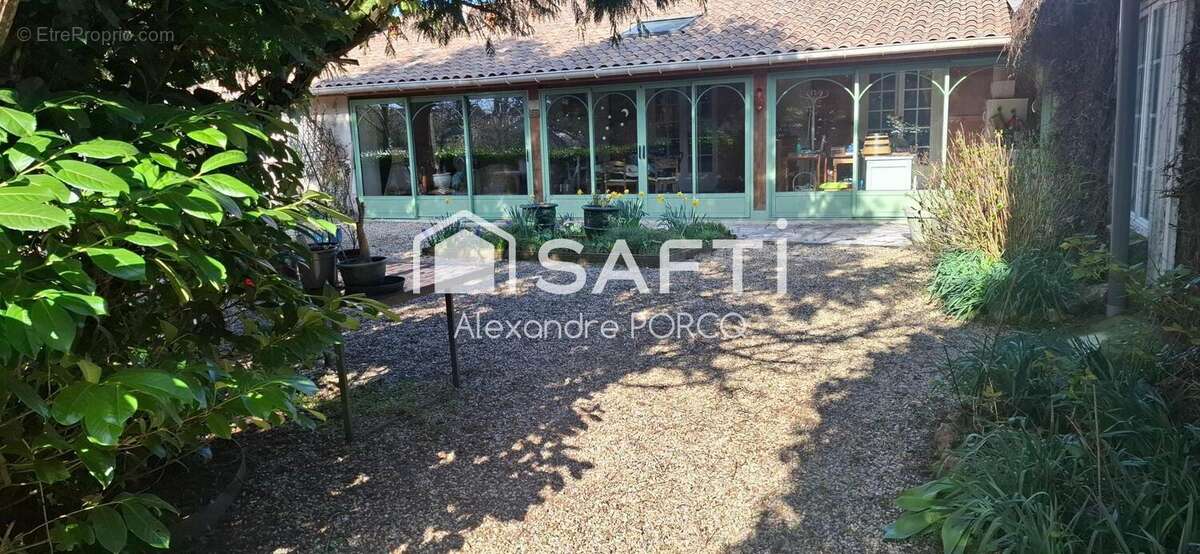 Photo 6 - Maison à LES PEINTURES