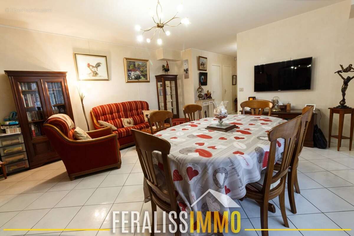Appartement à ERAGNY