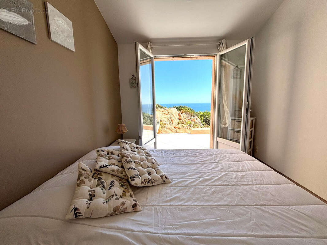 Maison à PORTO-VECCHIO