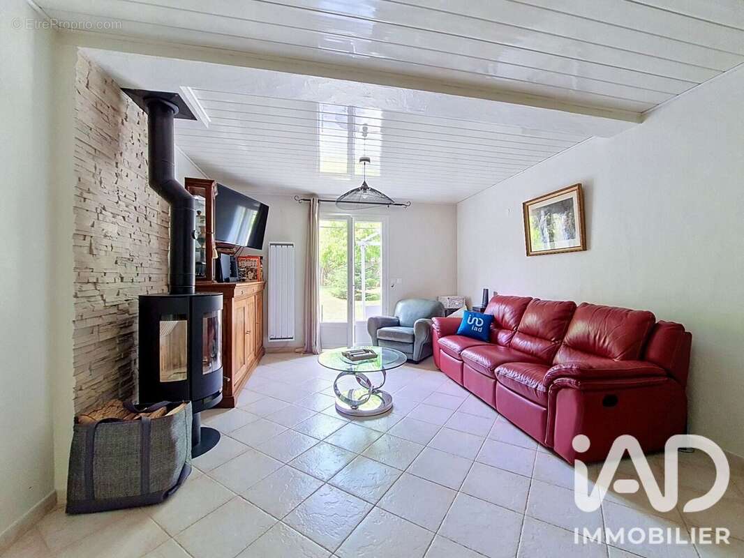Photo 3 - Maison à NANTEUIL-LES-MEAUX
