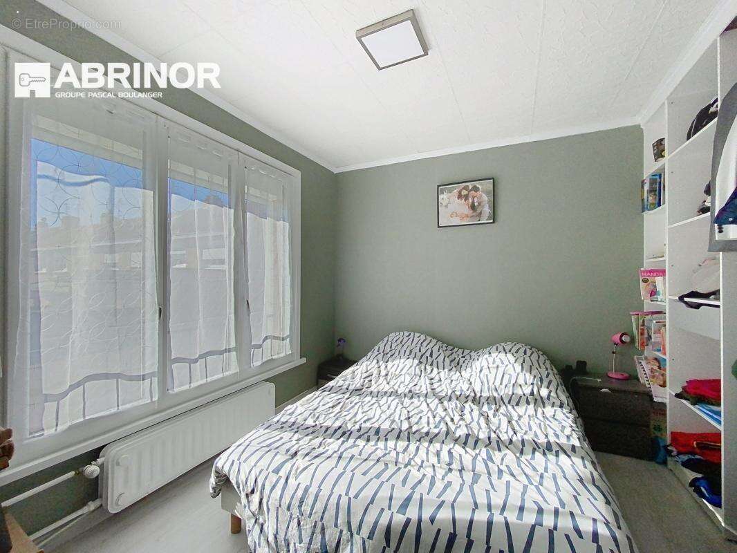 Maison à FACHES-THUMESNIL