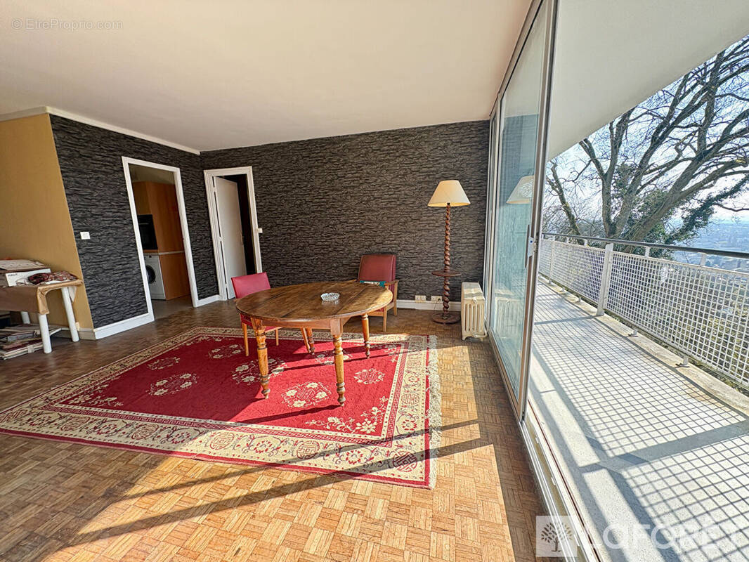 Appartement à PALAISEAU