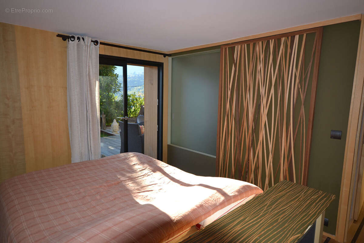 Maison à SAINT-JORIOZ