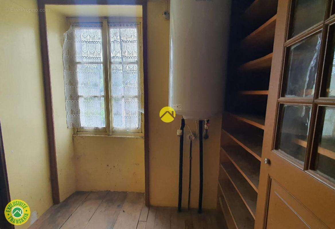 Maison à PEYRAT-LA-NONIERE