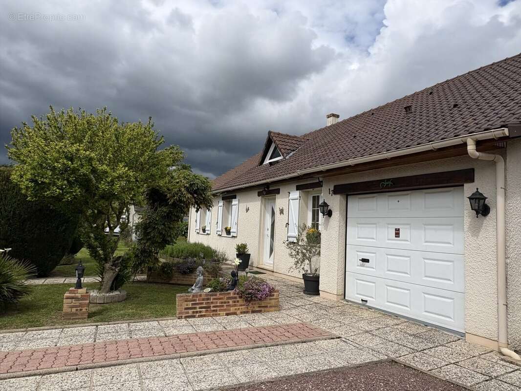 Maison à SAINT-CLAIR-SUR-EPTE