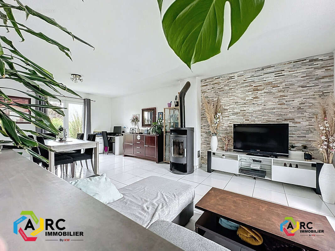 Maison 84 m² à La Chapelle-Saint-Mesmin  - photo 3