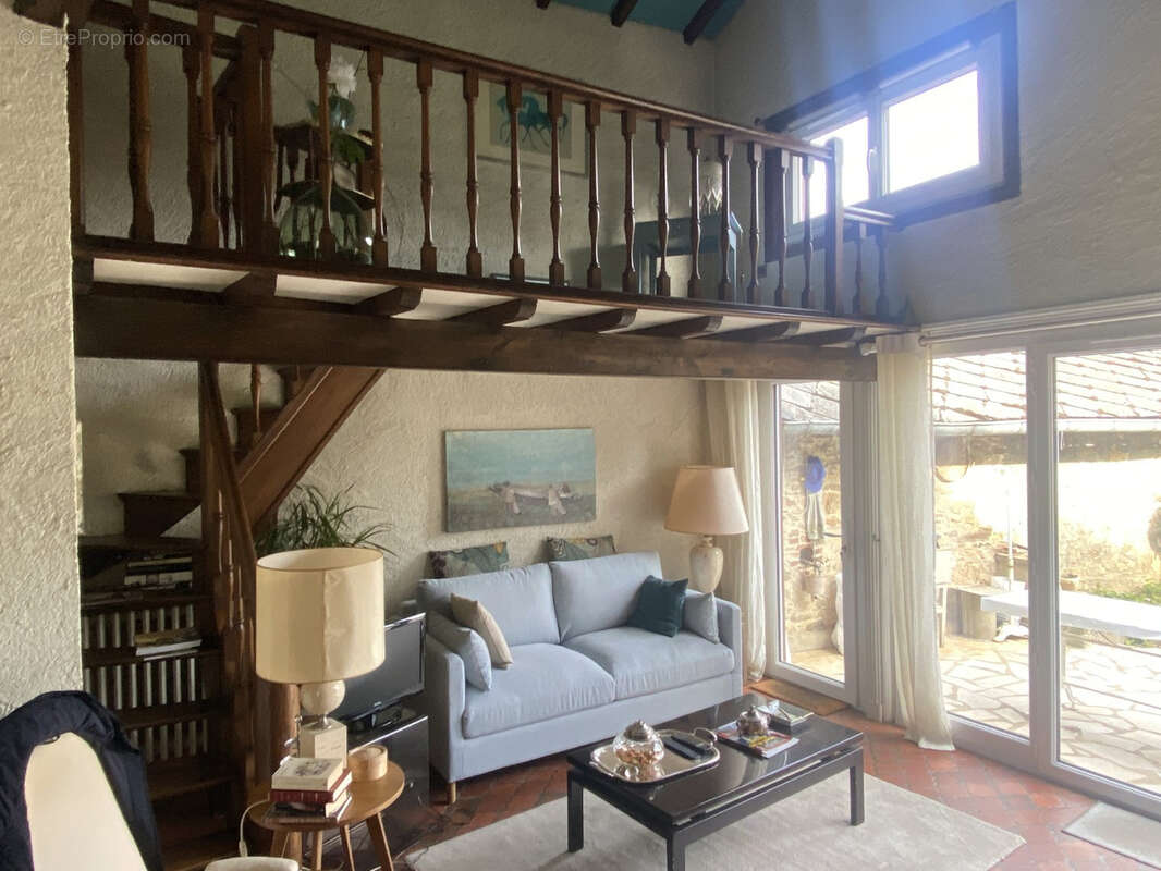 Autre à ARNAC-POMPADOUR