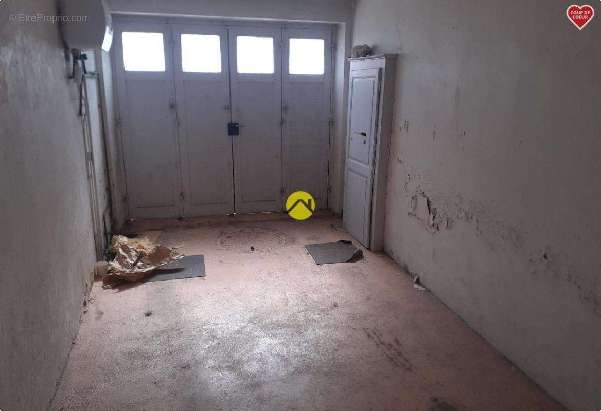 Maison à LA GUERCHE-SUR-L&#039;AUBOIS