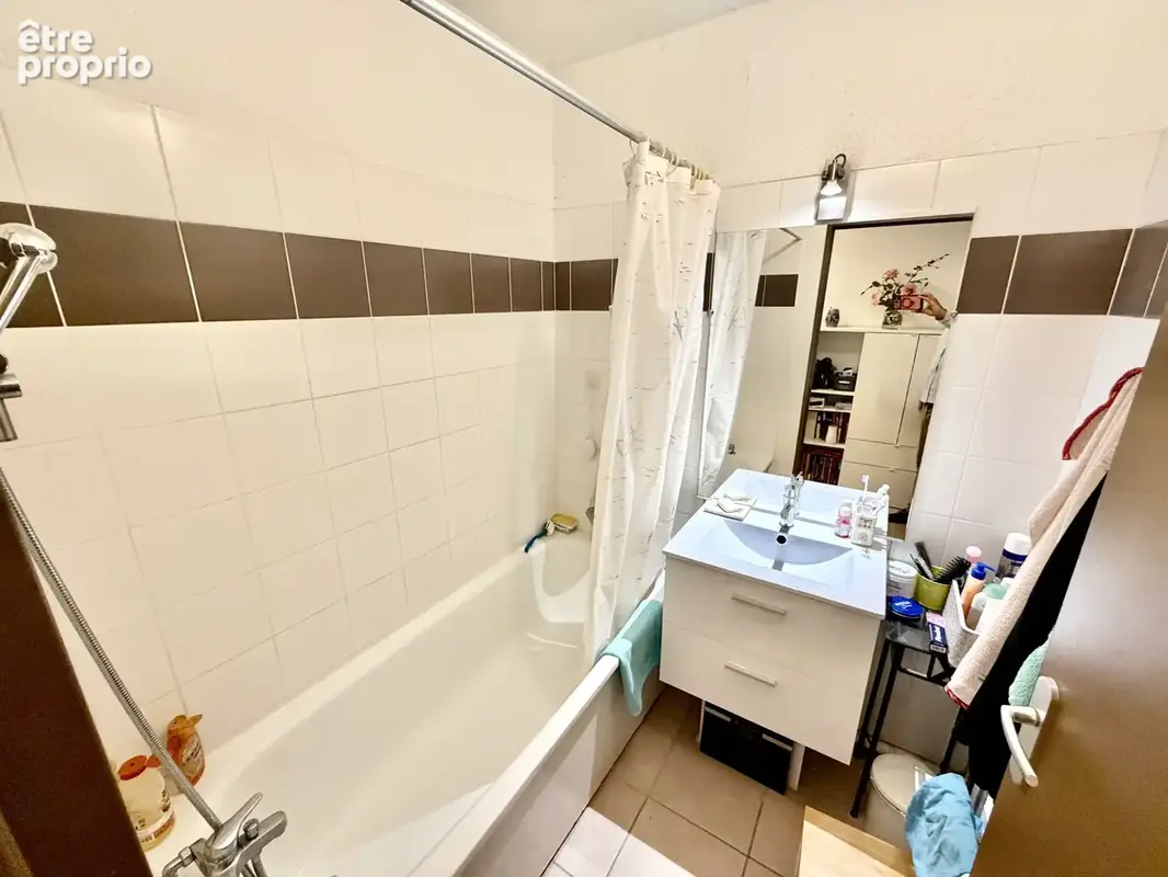 LUNEL (34400)   Appartement T2 de 47 m2 Carrez + Terrasse privative 8 m2 - photo 9