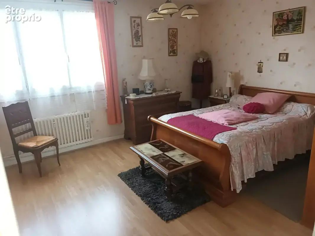 Appartement 4 pièces 81 m² à vendre à Montceau-Les-Mines (71300) - photo 8