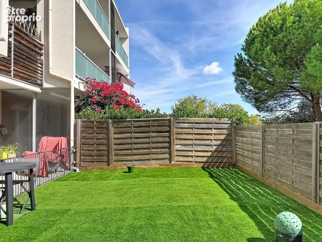 LE CANNET 2 P Terrasse /jardin /garage - photo 2