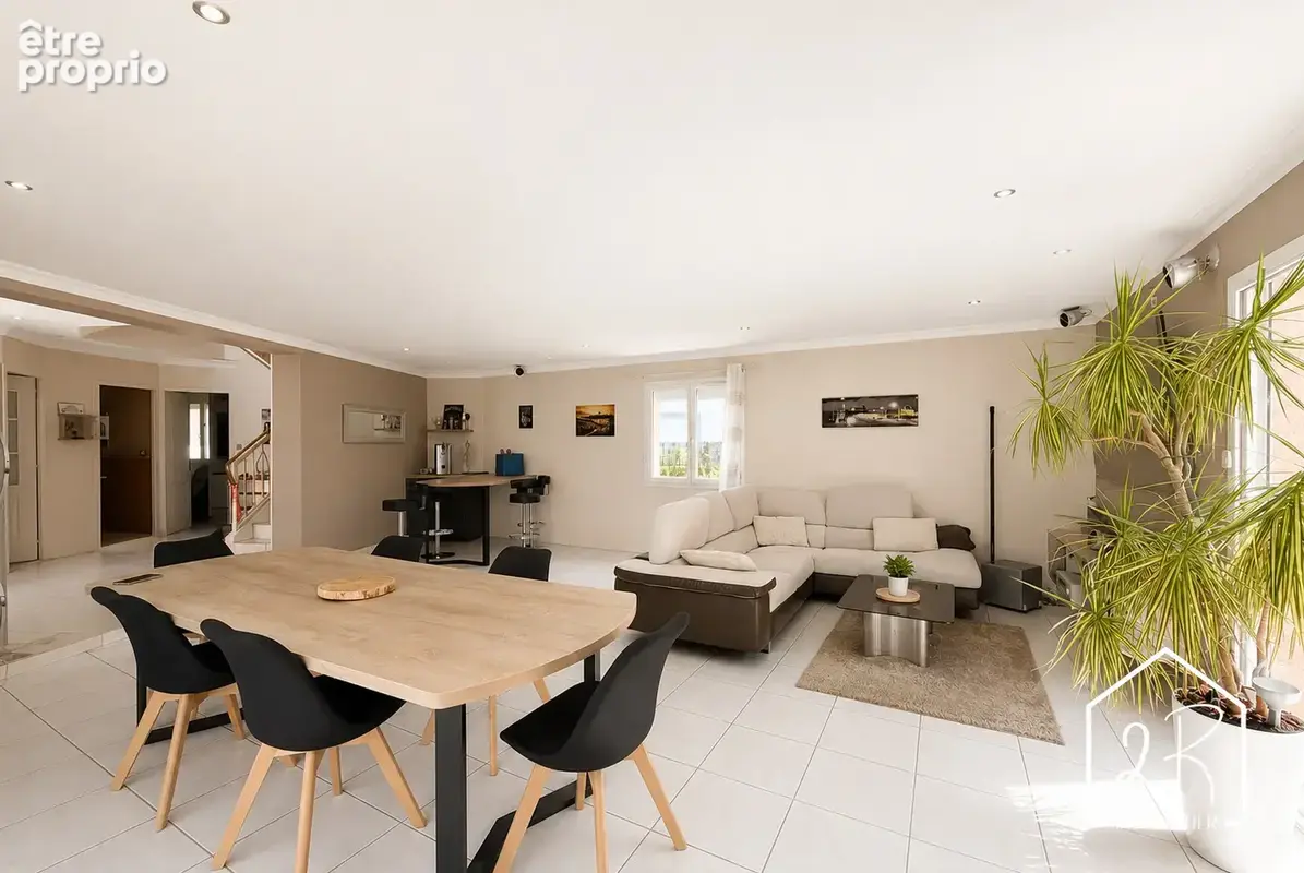 Maison individuelle 126 m2 avec garage et piscine - photo 10