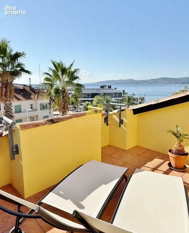 Saint-raphaël   bord de mer   dernier étage   3 pièces duplex avec deux terrasses et vue mer   garage - photo 11