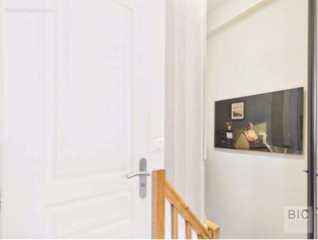 Appartement à BORDEAUX
