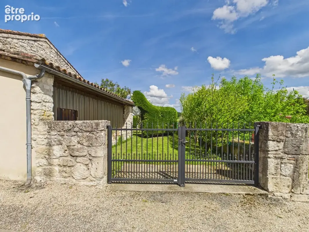 Maison en pierre de caractère comprenant 3 chambres, avec jardin à proximité de Duras - photo 17