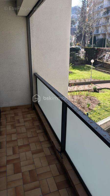 Appartement T3 - Avenue de Royat - photo 11