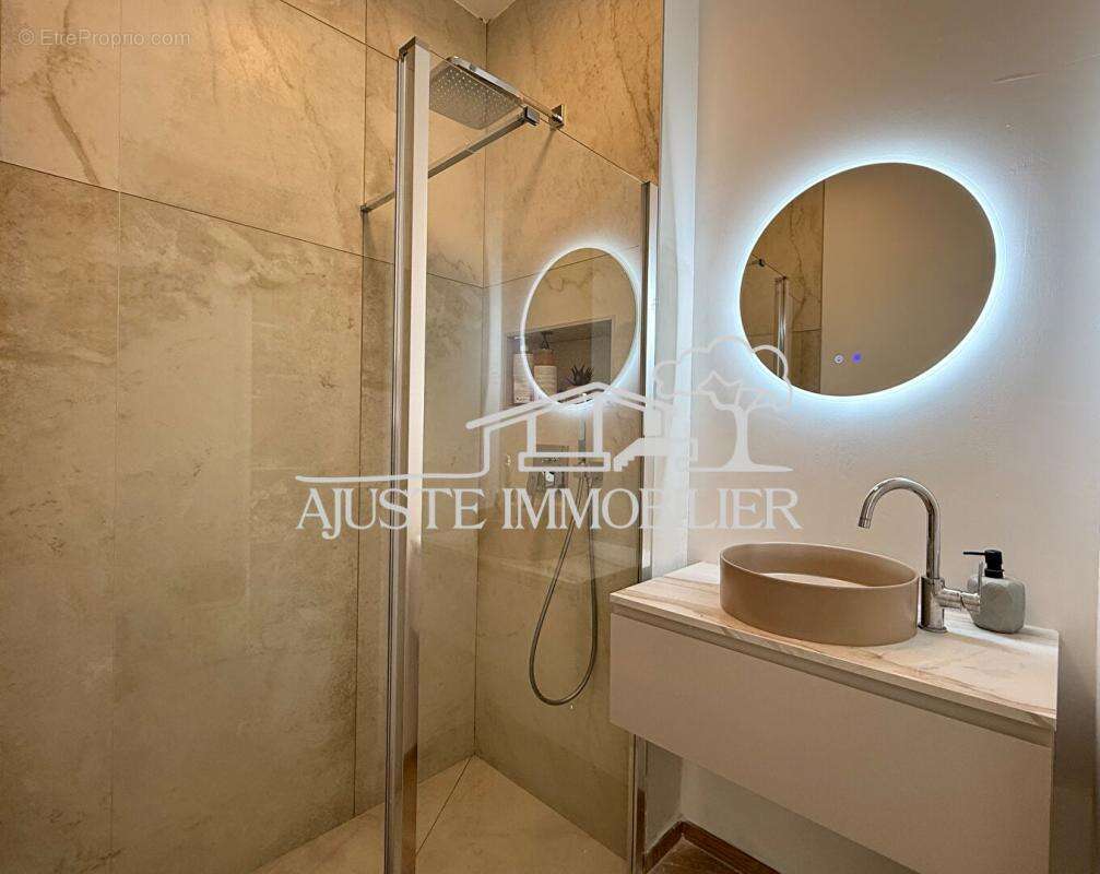 Maison à GIGNAC-LA-NERTHE