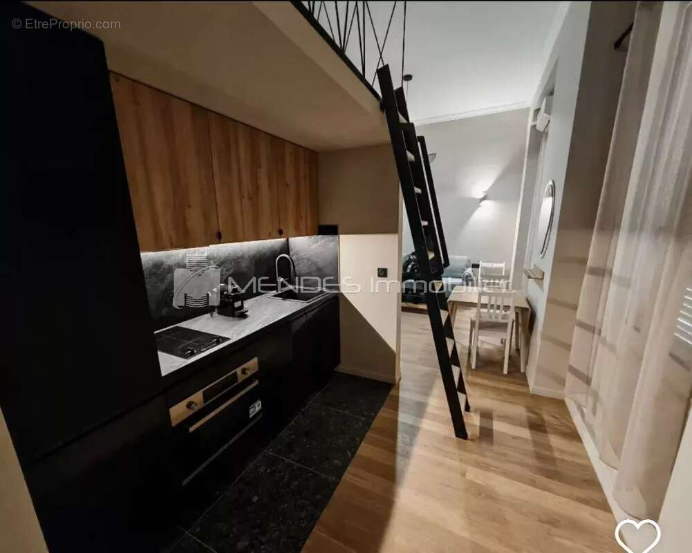 Appartement à BEAUSOLEIL